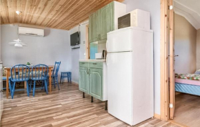 3 Bedroom Beautiful Home In Visby, Visby